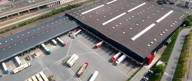 Vue aérienne d’une plateforme logistique Lahaye