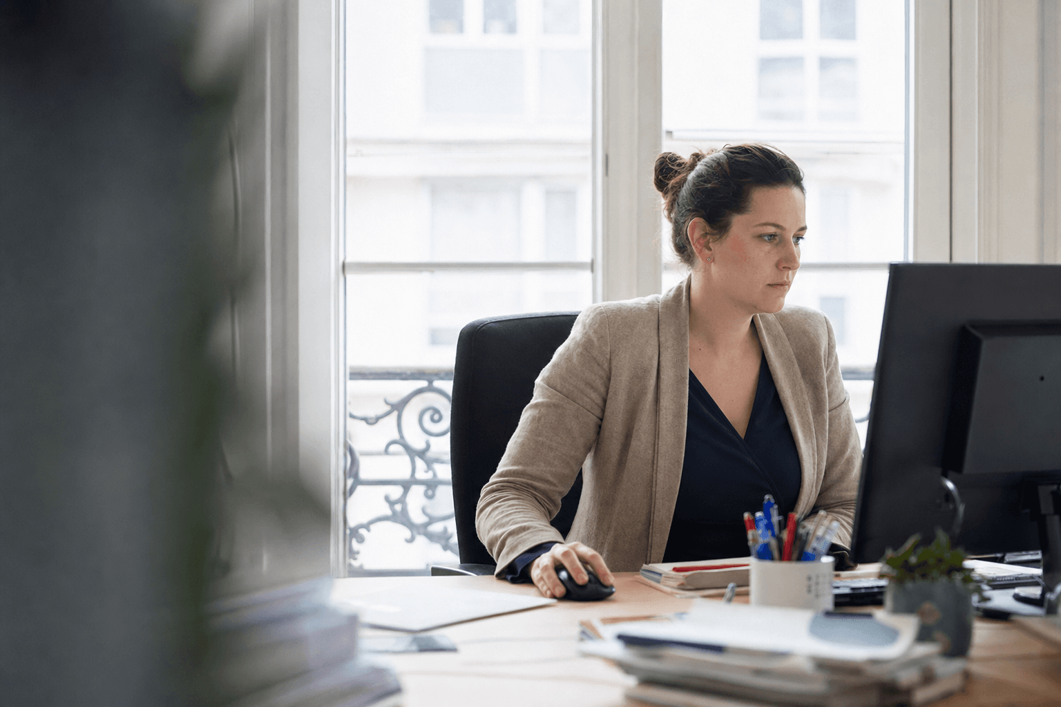 assistant etat mistral souverainete